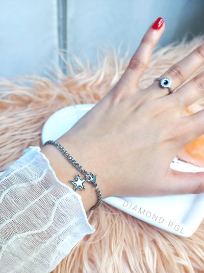 Pulsera estrella.