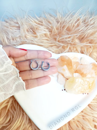 Aros cubanos labrados.