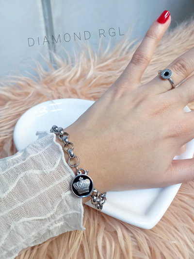 Pulsera corona.