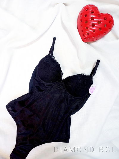 Body Mila taza soft, con aro y push up