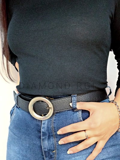 Cinto hebilla redonda chica.