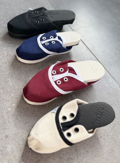 Alpargatas de niño con cordones El Zorzal