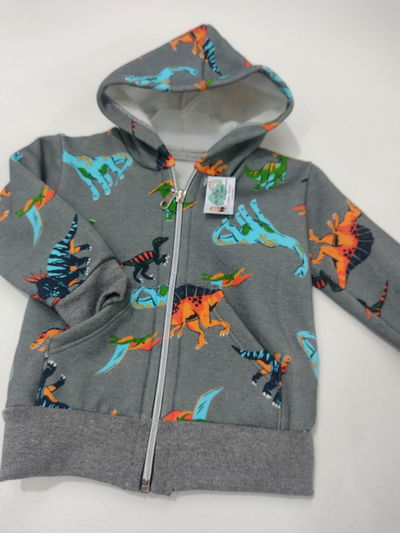Campera dinos 6 meses