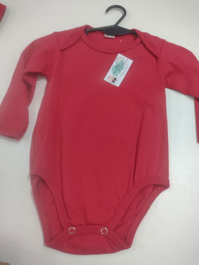 Body rojo 6 meses
