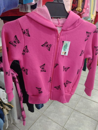 Campera frizada talle 4 