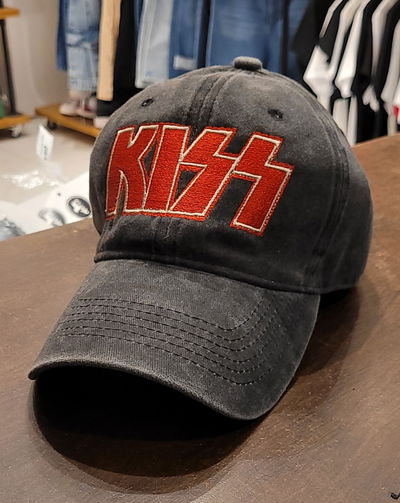 Gorra gabardina negra gastado KISS