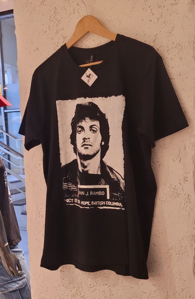 Remera Rambo