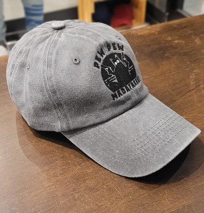 Gorra gabardina gris Bodado Pew Pew Madafakas