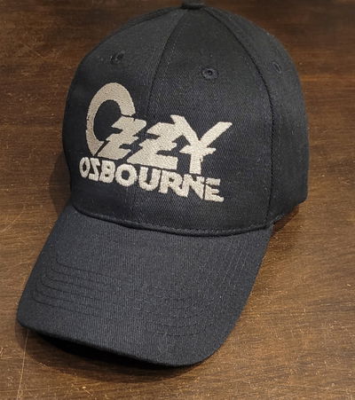 Gorra gabardina Ozzy Osbourne Black Sabbath negro gastado