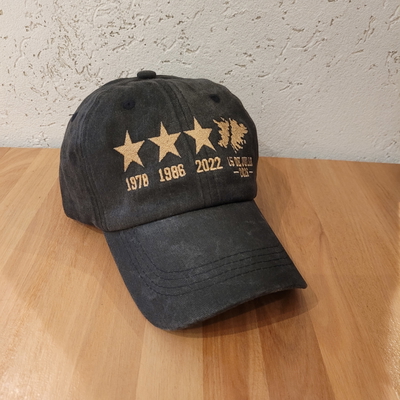 Gorra gabardina negro gastado 3 estrellas Malvinas Argentinas
