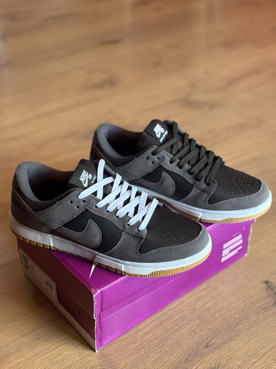 NIKE SB DUNK 