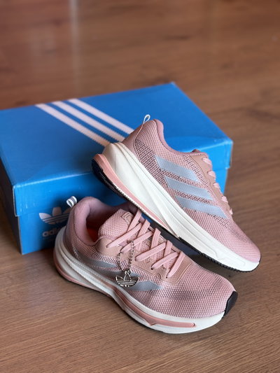 ADIDAS SUPERNOVA