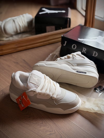 AIR JORDAN