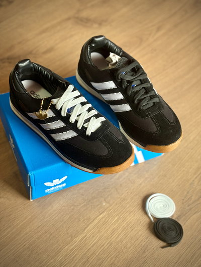 ADIDAS SL 72
