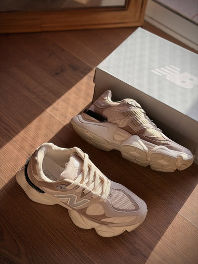 NEW BALANCE 9060