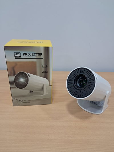 PROYECTOR UHD LED SOURCE HY300
