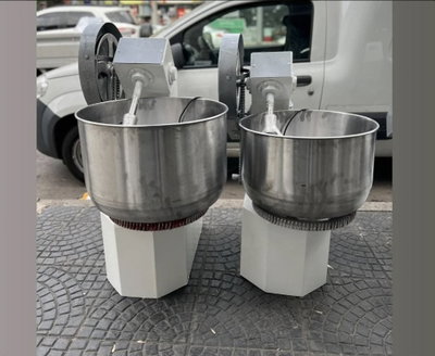 AMASADORA 50 LITROS