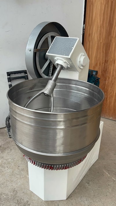 AMASADORA 30 LITROS