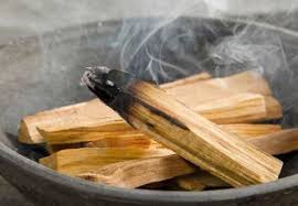 MADERA DE PALO SANTO