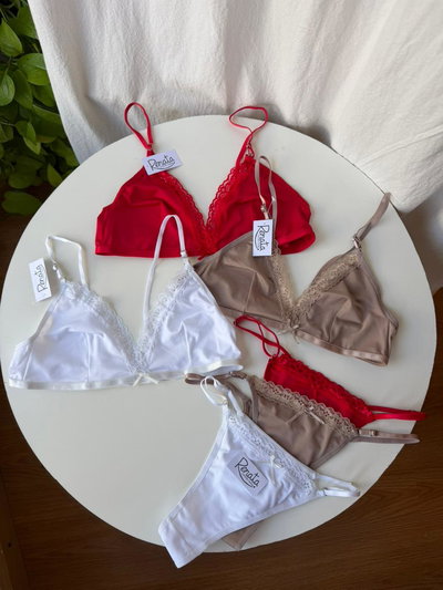 Conjuntos de Lycra con Puntillita