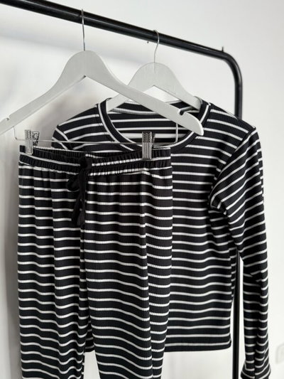 Pijama Rayas Negro Azulado