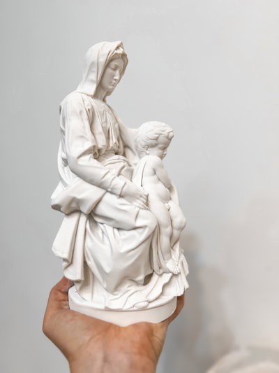 Escultura Madonna de Brujas Miguel Ángel