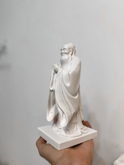 Escultura de Confucio 