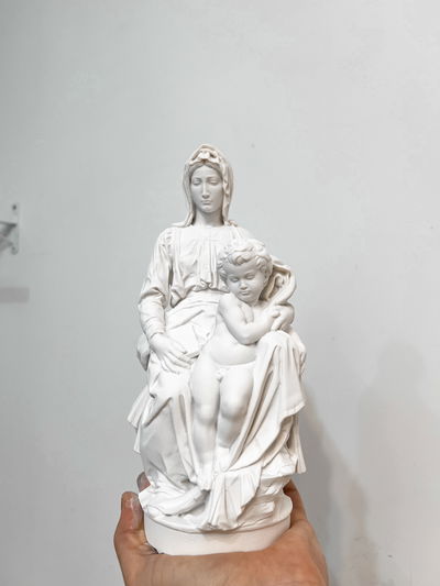 Escultura Madonna de Brujas Miguel Ángel