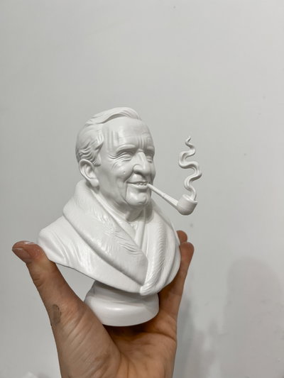 Busto de J R R Tolkien