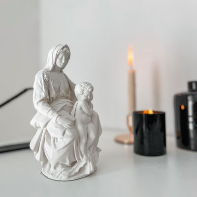 Escultura Madonna 17cm