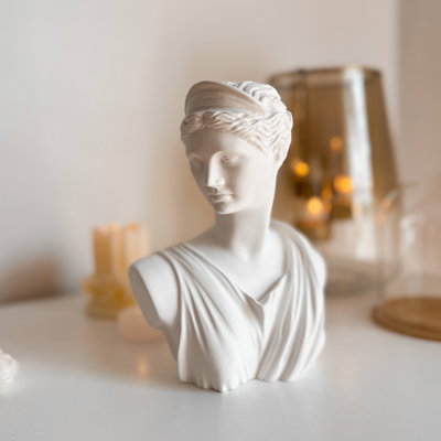 Escultura Diana 17cm