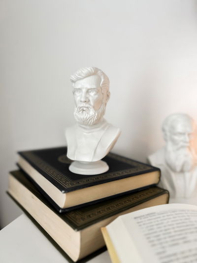 Busto de Julio Cortázar