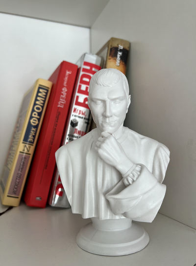 Busto de Nicolás Maquiavelo