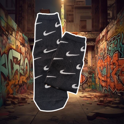 Nike multi pipa negra con blanco