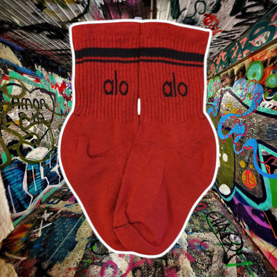 Tenis ALO roja leytras negras