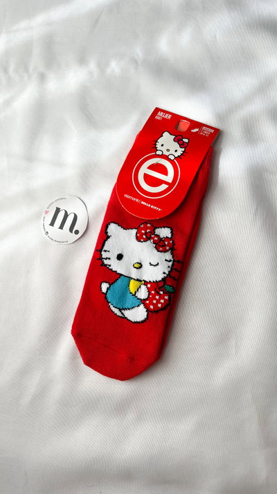 Soquetes kitty rojo