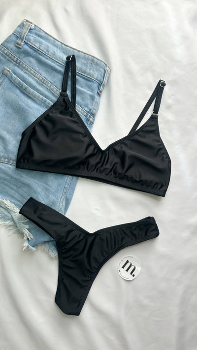 Bikini Kenia Negro