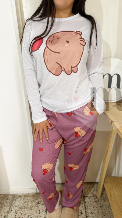 Pijamas animado Capi