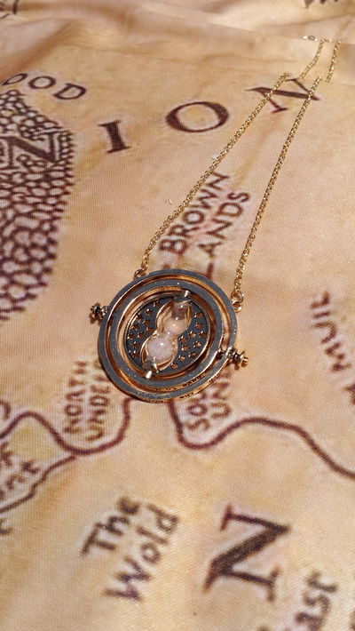 Collar del giratiempo - Harry Potter 