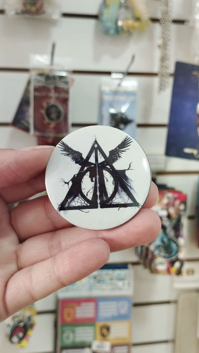 Pin de las Reliquias de la muerte - Harry Potter 