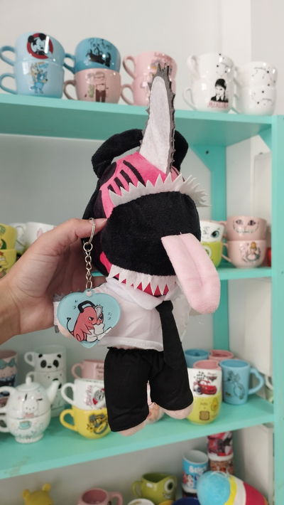 Combo de peluche y llavero de Chainsaw Man 