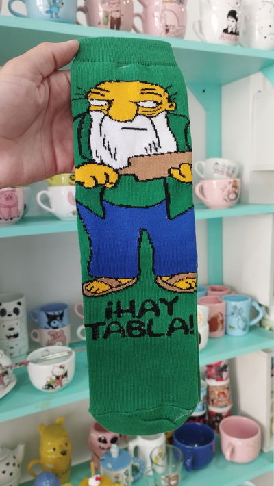 Medias caña alta de Hay Tabla - Los Simpson 