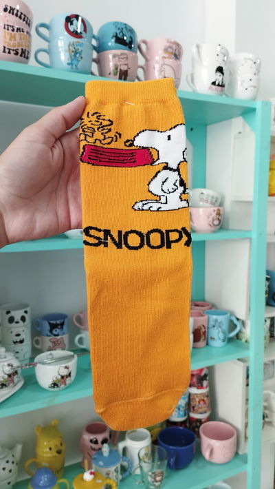 Medias caña alta de Snoopy 