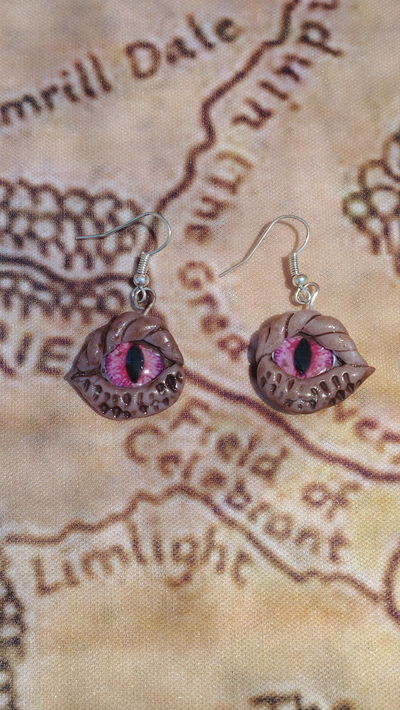 Aros de ojos rosas de monstruo 