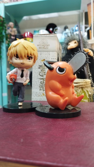 Figura de Denji y Pochita - Chainsaw Man
