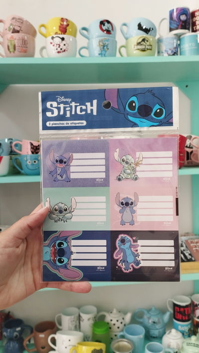 Etiquetas escolares de Stitch 