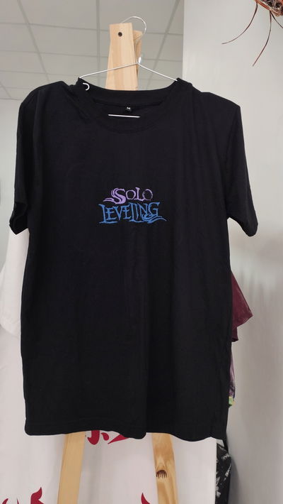Remera de solo leveling