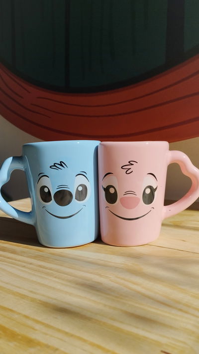 Juego de tazas de Stitch y Angela