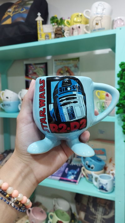 Taza con patitas de R2 D2 - Star Wars 
