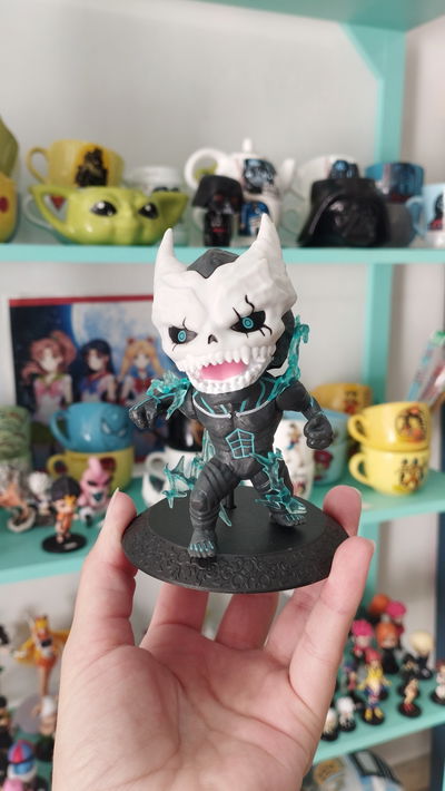 Figura de Kaiju N8 